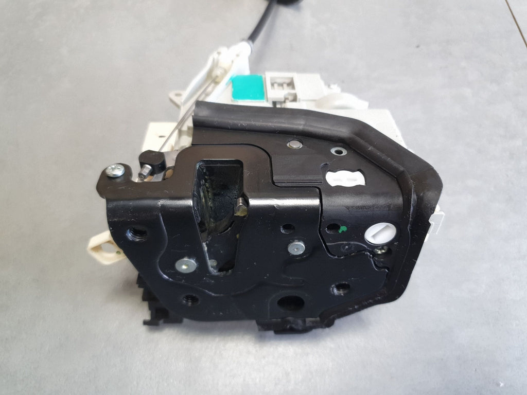 Audi Q7 4M Door lock right front 8J1837016F
