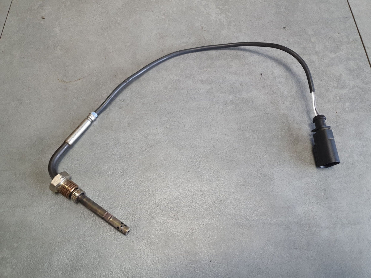 Audi Q7 4M Exhaust Gas Temperature Sensor 4M0906088N