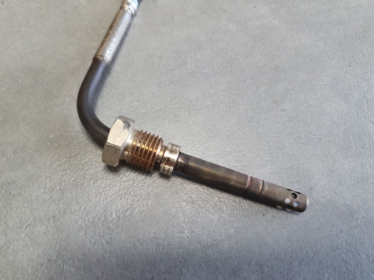 Audi Q7 4M Exhaust temperature sensor 4M0906088N