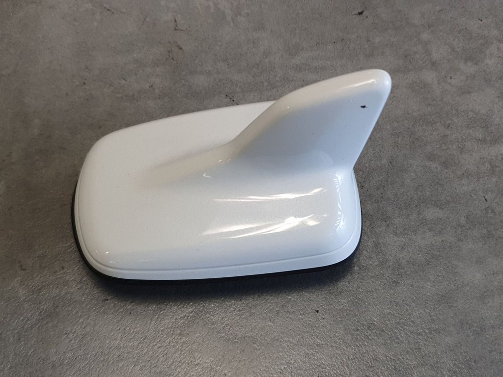 Audi Q7 4M GPS Antenna (Fin) 4M0035503F LS9R