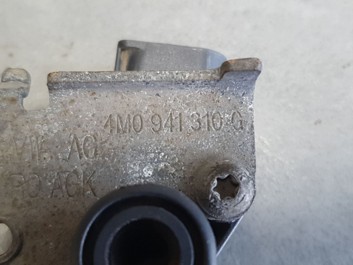 Audi Q7 4M Leveling Sensor Right Rear 4M0941310G