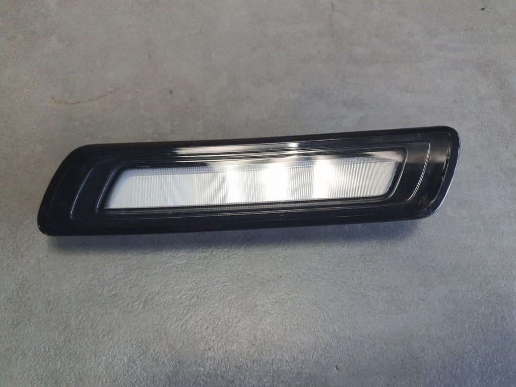 Audi Q7 4M Luggage compartment light 4M0947170