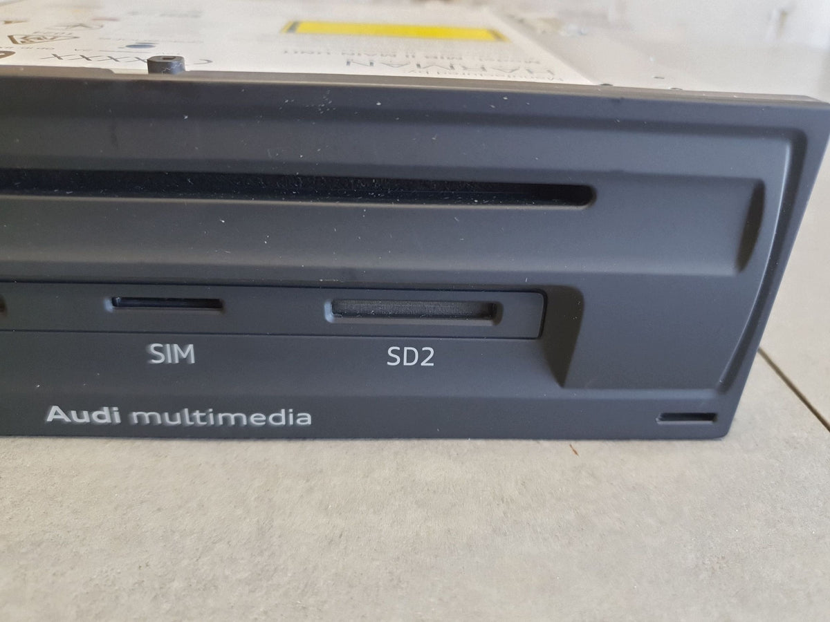 Audi Q7 4M Navigation module reader 4M0035021