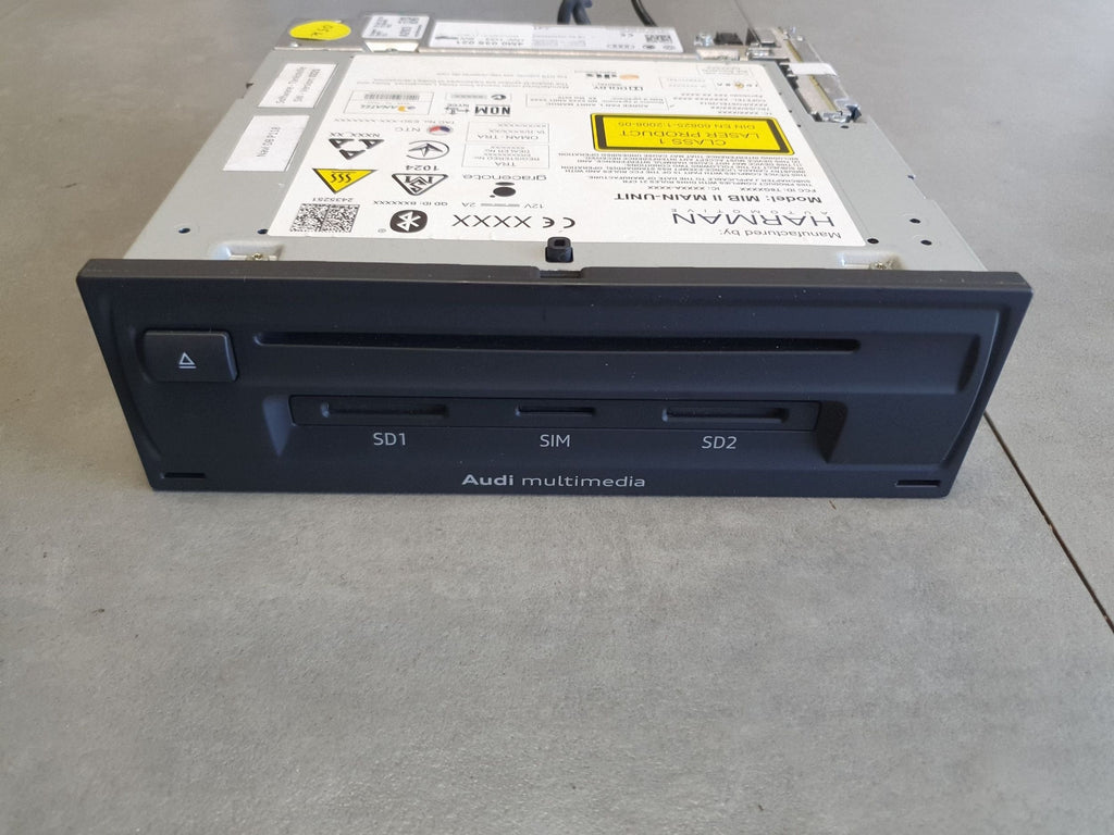 Audi Q7 4M Navigation module reader 4M0035021