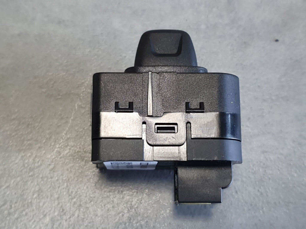 Audi Q7 4M STEERING WHEEL ADJUSTMENT 4M0953551