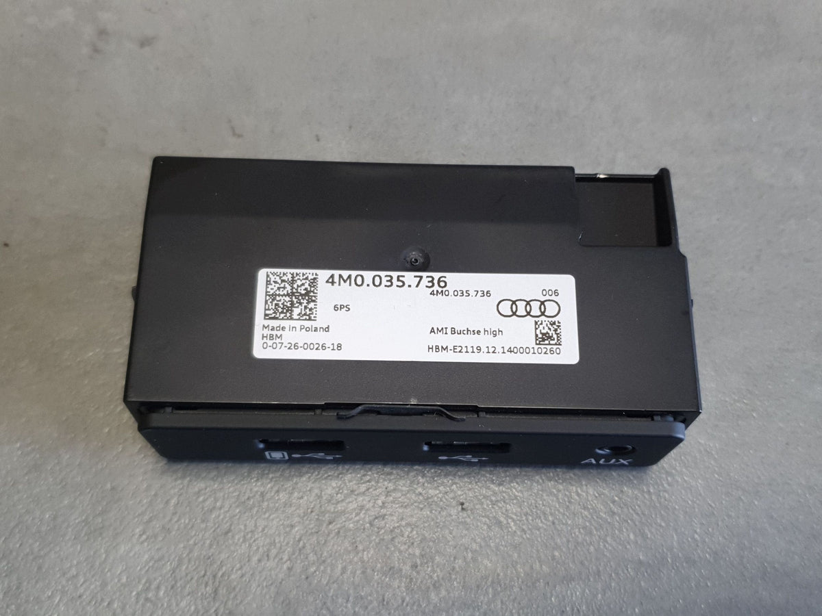 Audi Q7 4M USB port 4M0035736