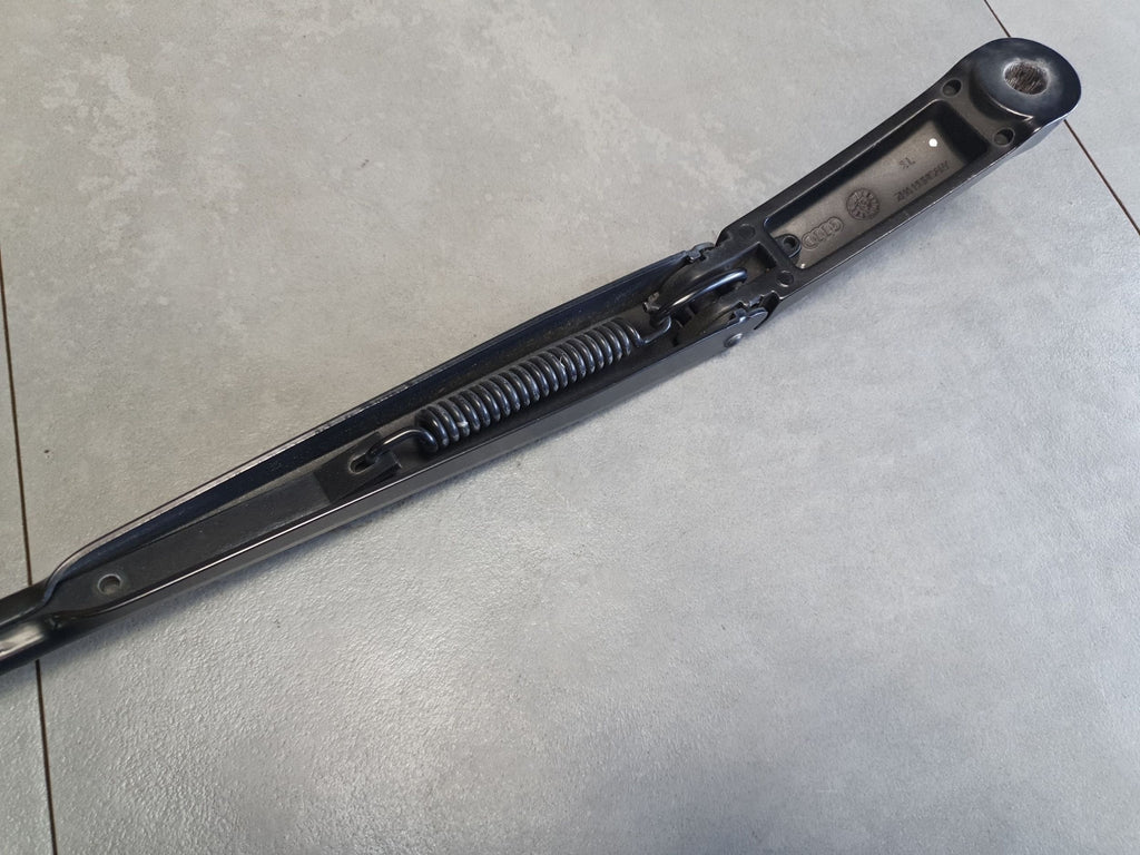 Audi Q7 4M Windshield wiper arm right 4M1955408