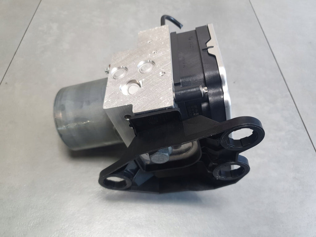 Audi Q8 Pump driver ABS 4M6614517AT 4M6907379AE