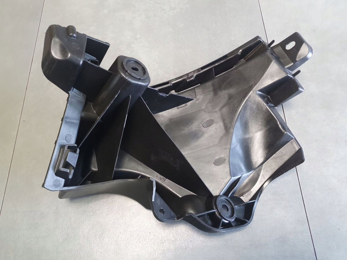 Audi Q8 Rear bumper slide left 4M8807393