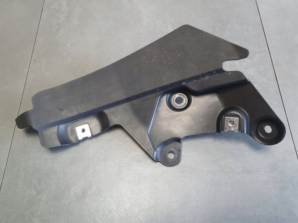 Audi Q8 Rear splash spoiler left 4M8854815A