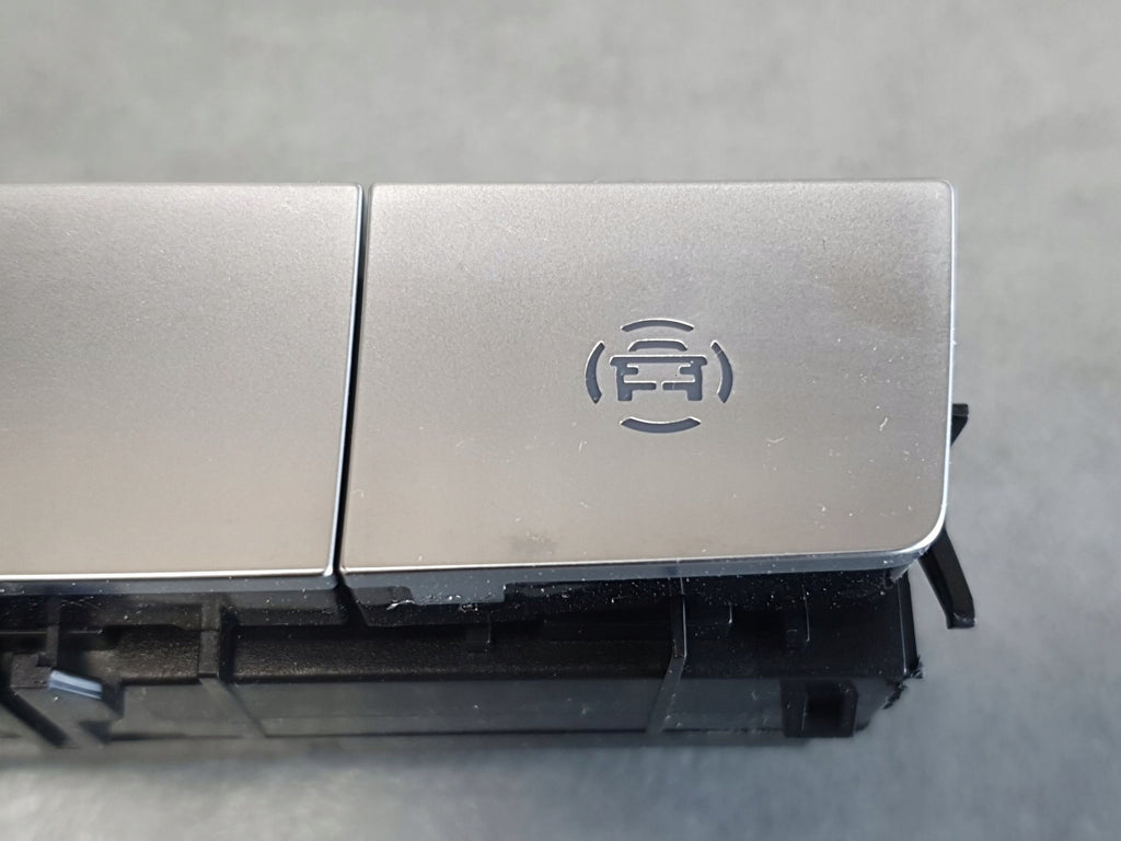 Audi Q8 switch panel 4N0959673