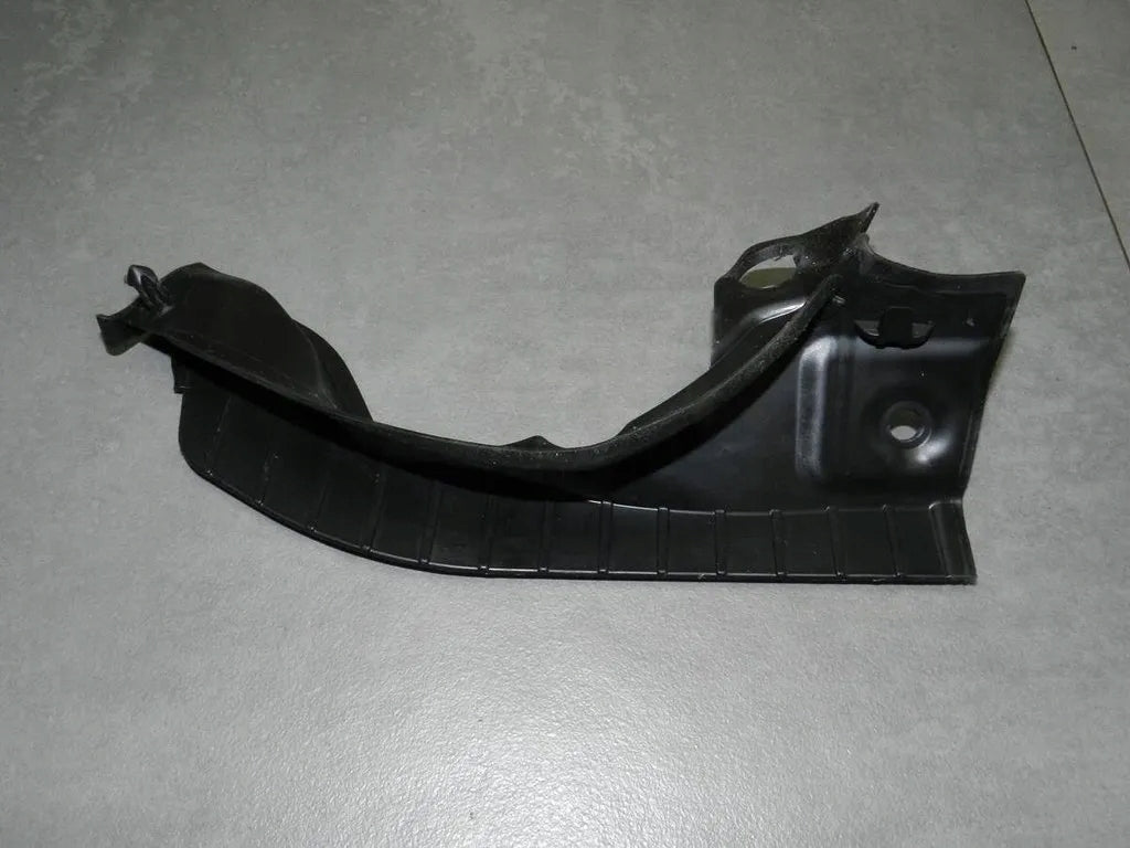 Audi S3 A3 8Y ADAPTER 8Y0805233
