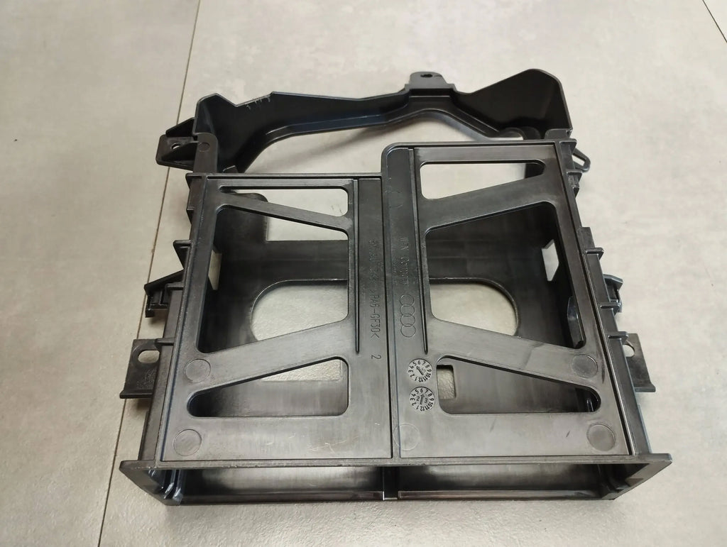 Audi S3 A3 8Y DRIVER HOLDER 8Y1907348