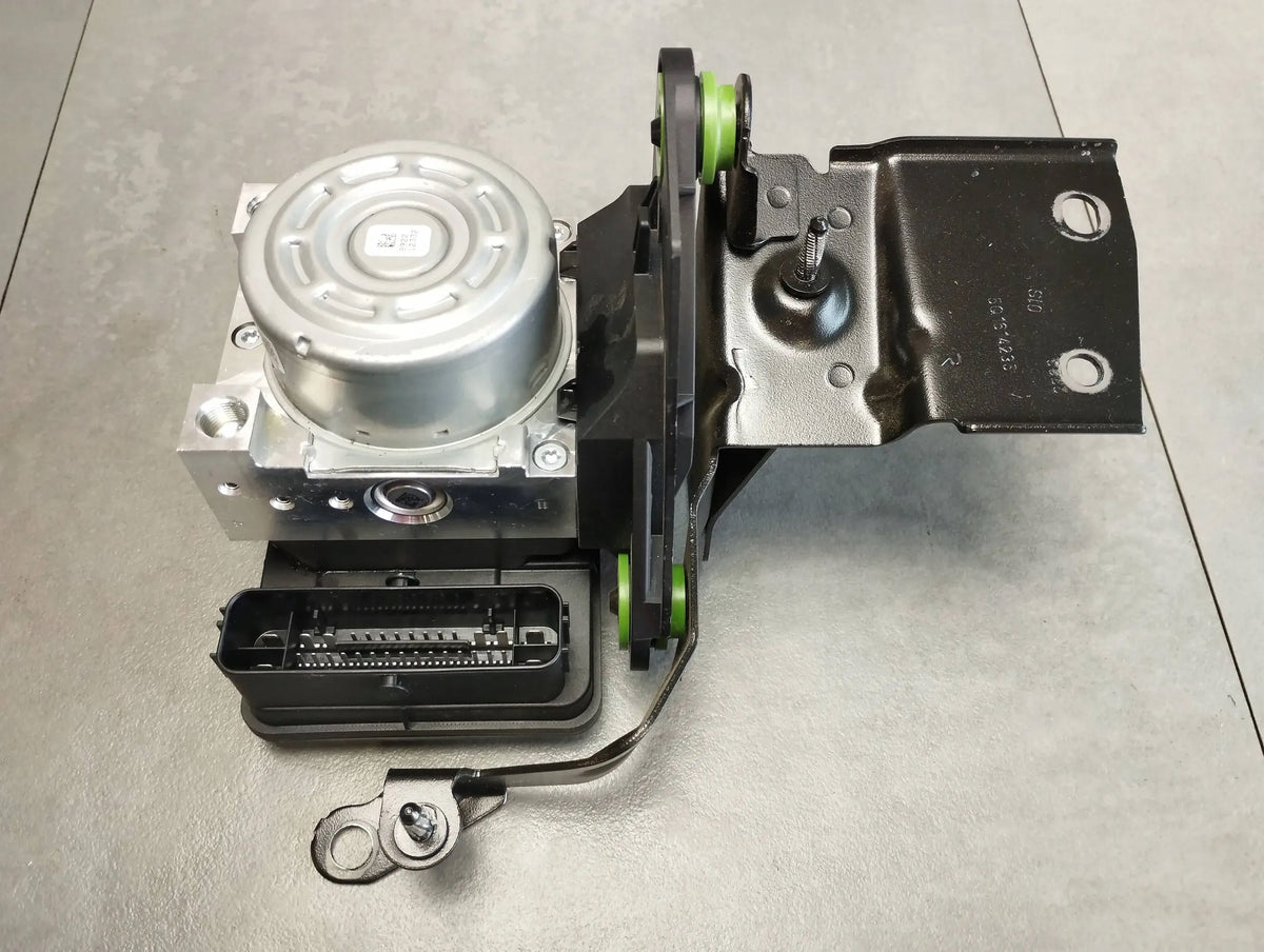 Audi S3 A3 8Y PUMP DRIVER ABS 5WA614517CF