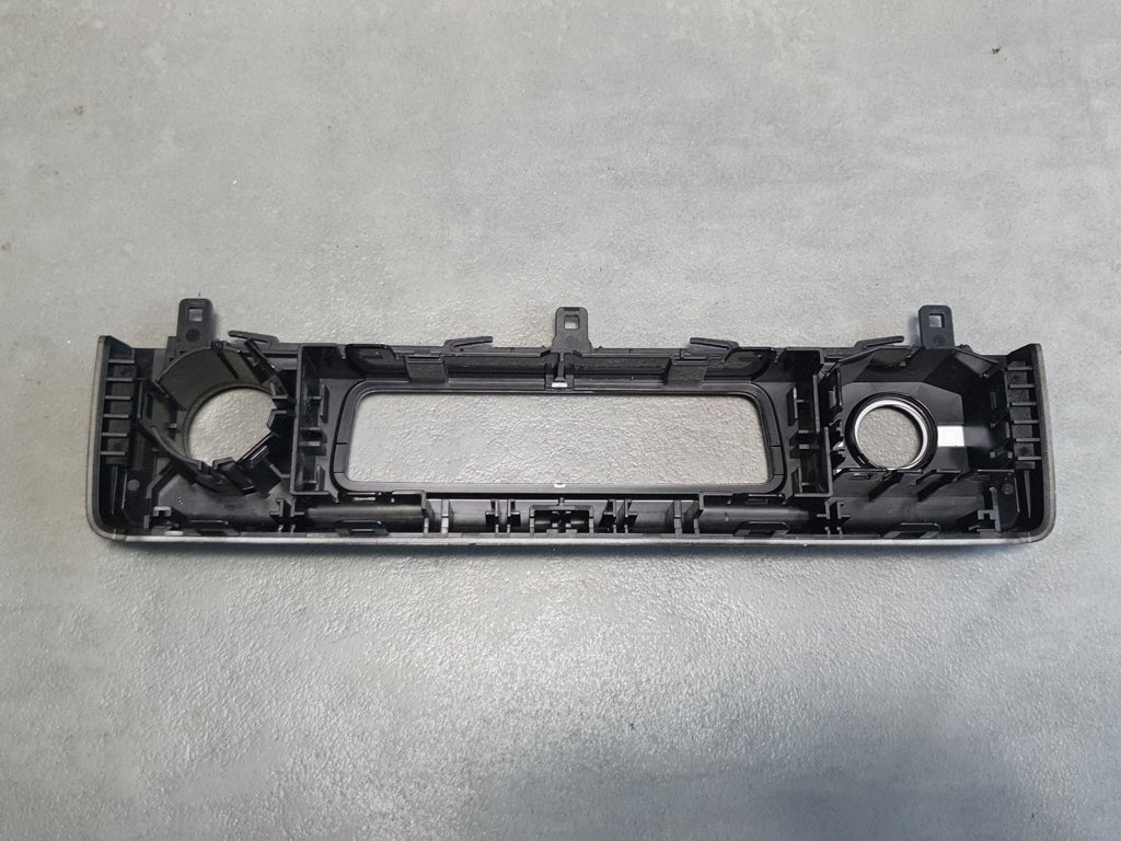 Audi SQ6 e-tron Center console cover 85E863263