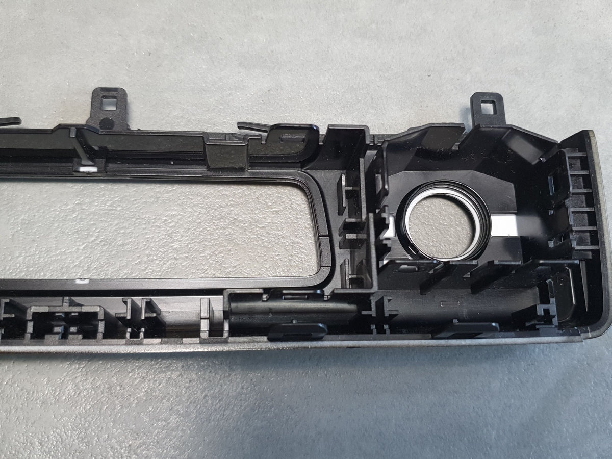 Audi SQ6 e-tron Center console cover 85E863263