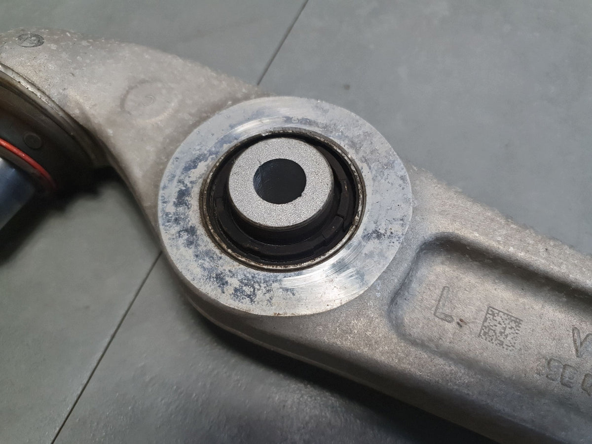 Audi SQ6 e-tron Control arm front left front 85E407151M