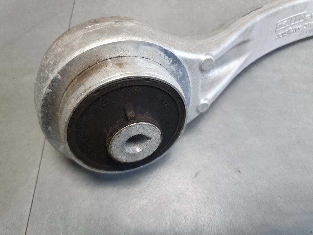 Audi SQ6 e-tron Control arm right front 85E407694H