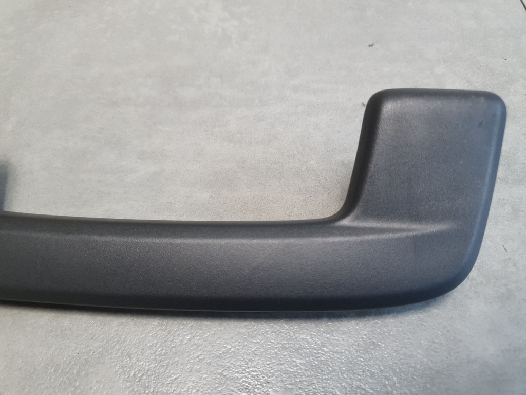 Audi SQ6 e-tron Front Ceiling Mount 8V0857607