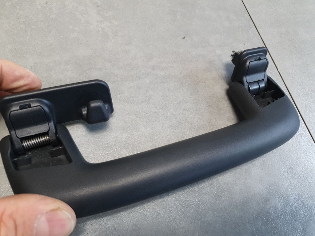 Audi SQ6 e-tron Headliner handle rear 8Y0857644