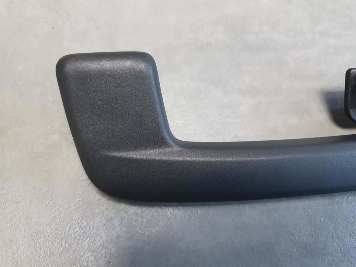 Audi SQ6 e-tron Headliner handle rear 8Y0857644