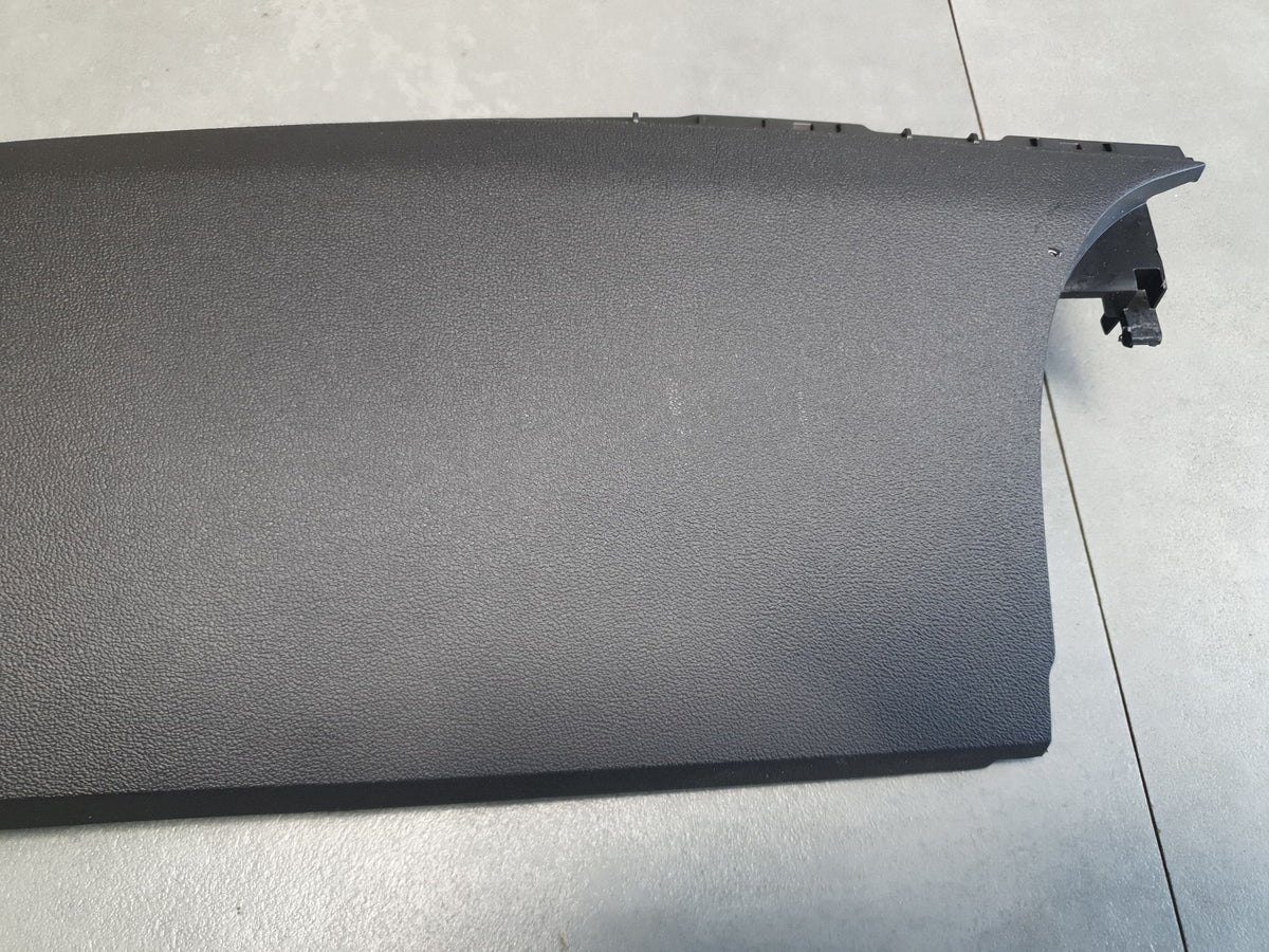 Audi SQ6 e-tron Post cover C 85H868605
