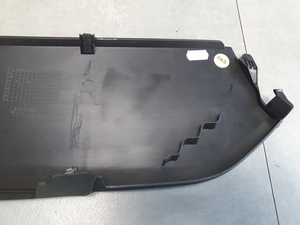 Audi SQ6 e-tron Post cover C 85H868606