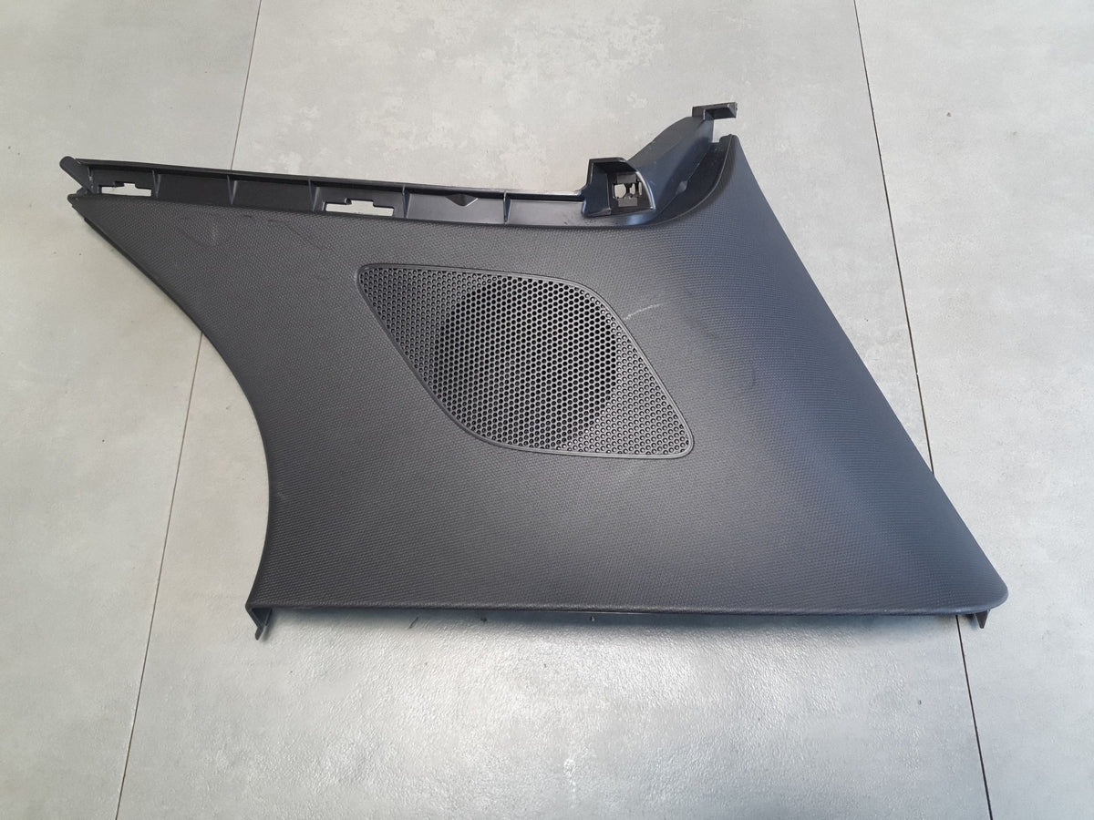 Audi SQ6 e-tron Post cover D right 85H867246A