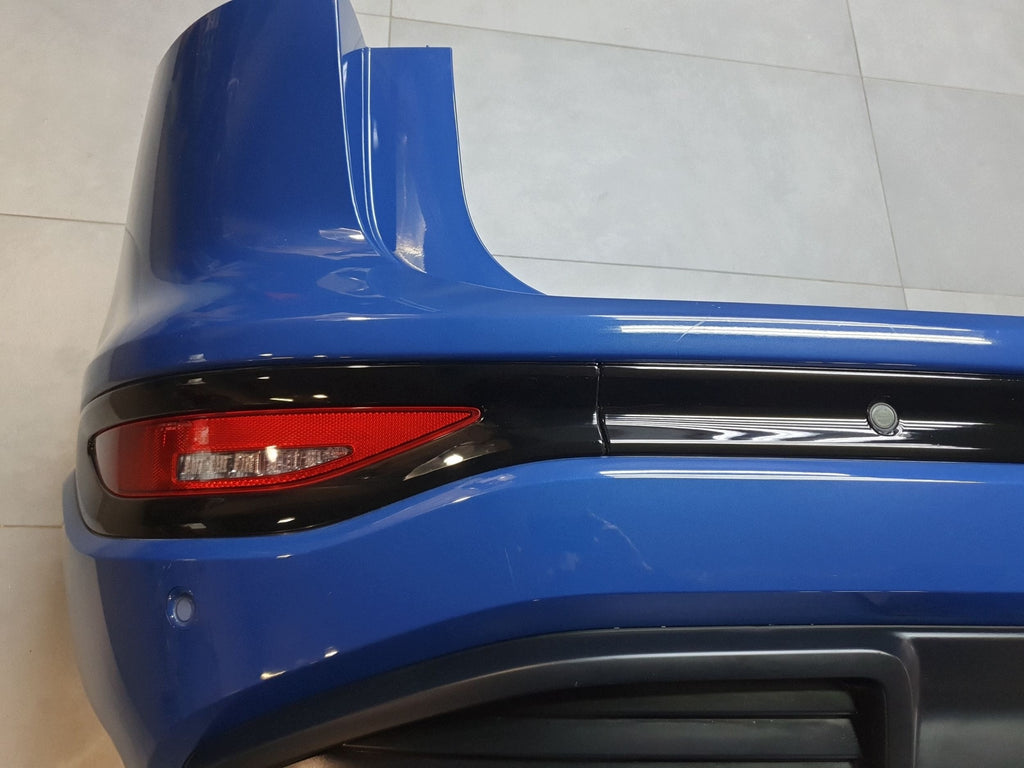 Audi SQ6 e-tron Rear bumper rear pdc complete 85H807511 lx5f