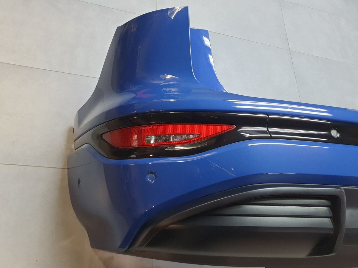 Audi SQ6 e-tron Rear bumper rear pdc complete 85H807511 lx5f