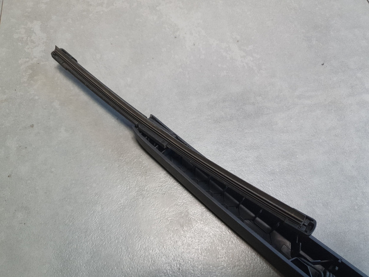 Audi SQ6 e-tron Rear wiper arm 4KE955407B