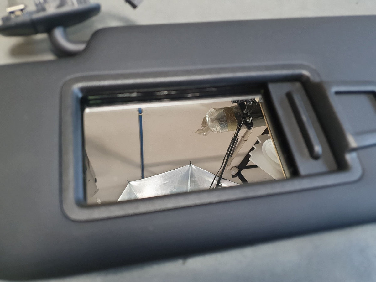 Audi SQ6 e-tron Sun visor left 85H857551B