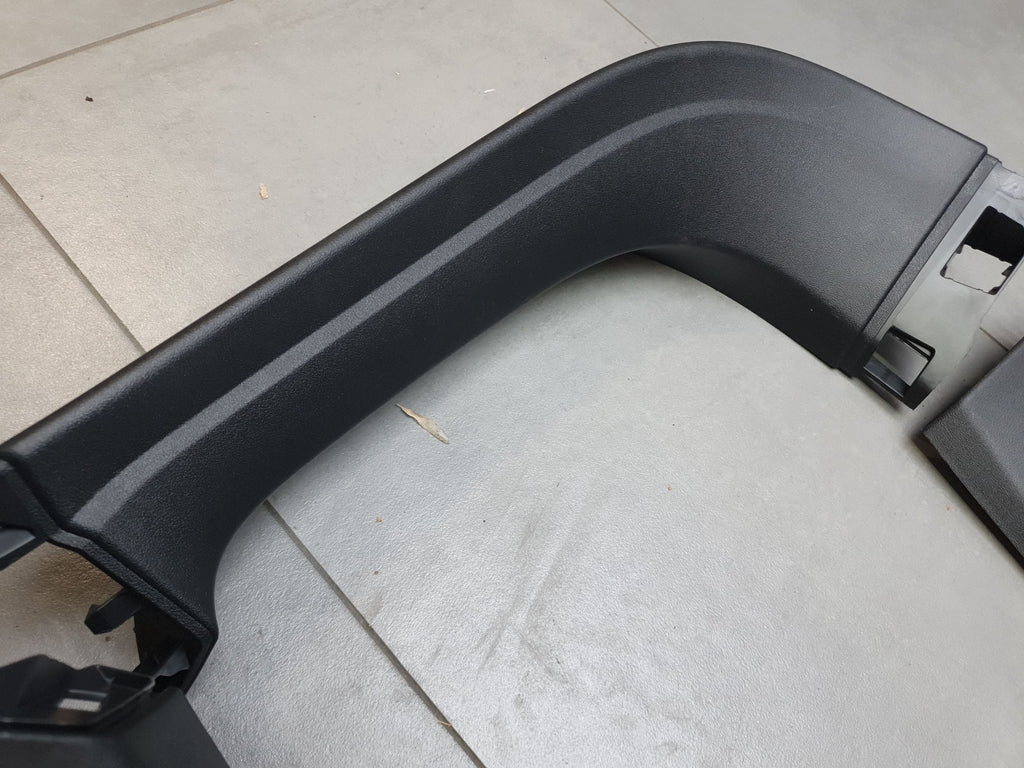 Audi SQ6 e-tron Tailgate upholstery 85H867979