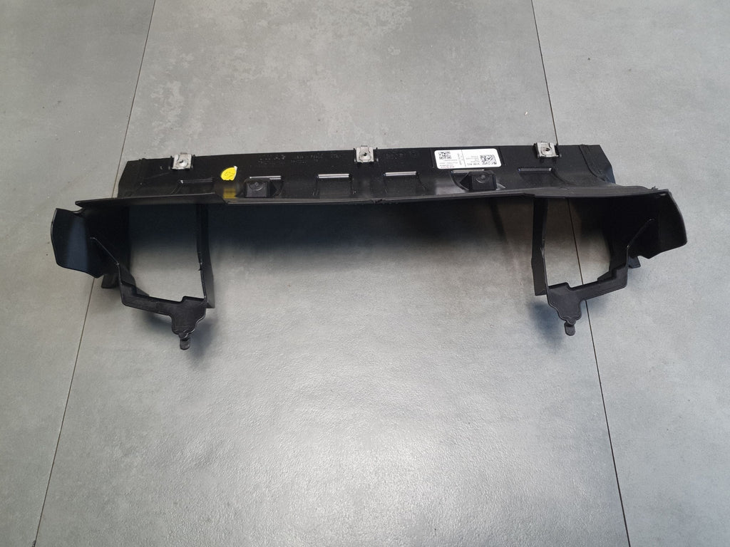 Audi SQ6 e-tron air intake 85E121285
