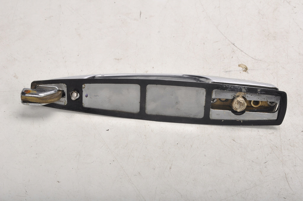 BENTLEY ARNAGE DOOR HANDLE EXTERIOR LEFT FRONT
