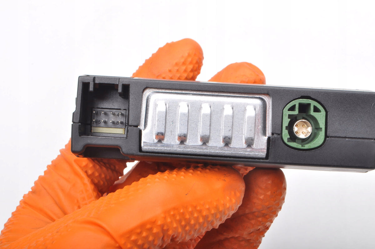 BENTLEY BENTAYGA AUDI Q7 4M INPUT USB SOCKET 4M0035736A