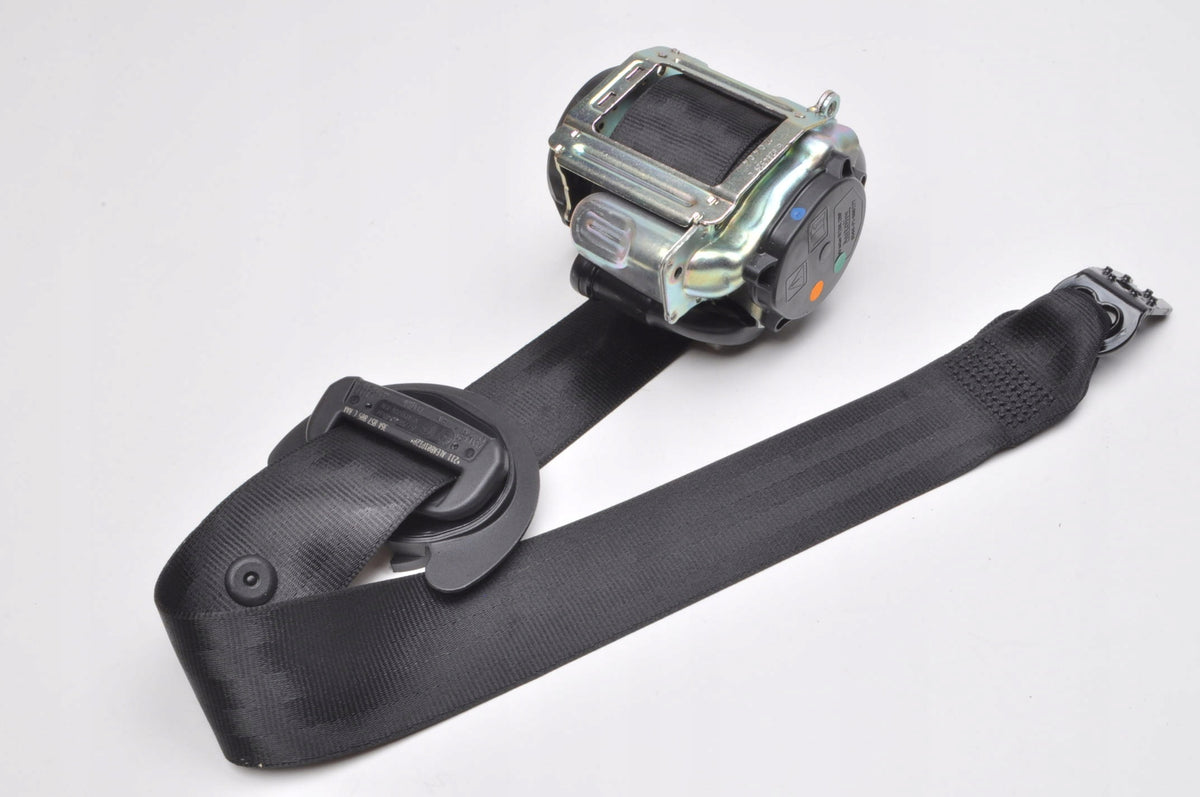 BENTLEY BENTAYGA SEAT BELT LEFT REAR 630705200D
