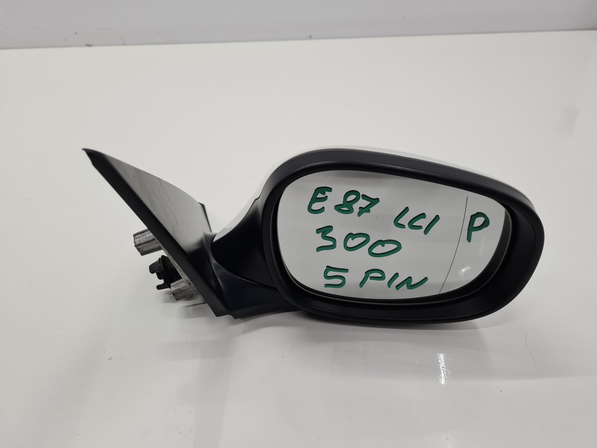BMW 1 E87 LIFT MIRROR RIGHT 5PIN 300 ENGLISH