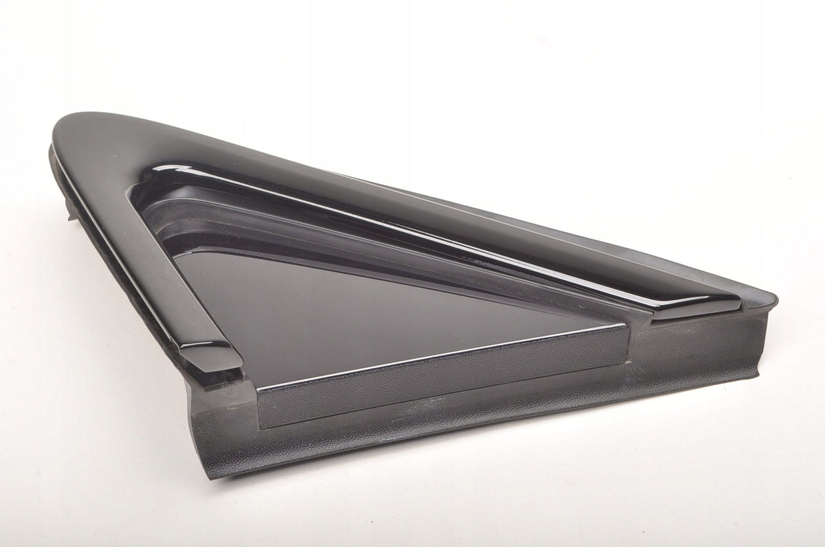 BMW 2 Active Tourer U06 TRIANGLE FENDER GUARD LEFT 9498765