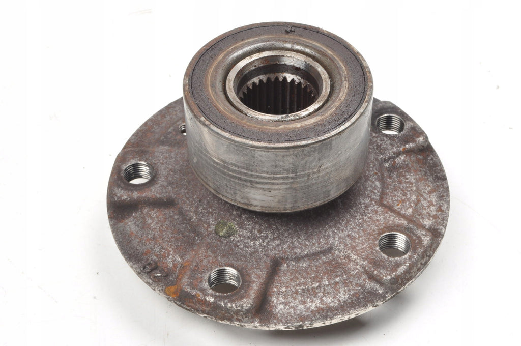 BMW 2 F22 F87 REAR HUB