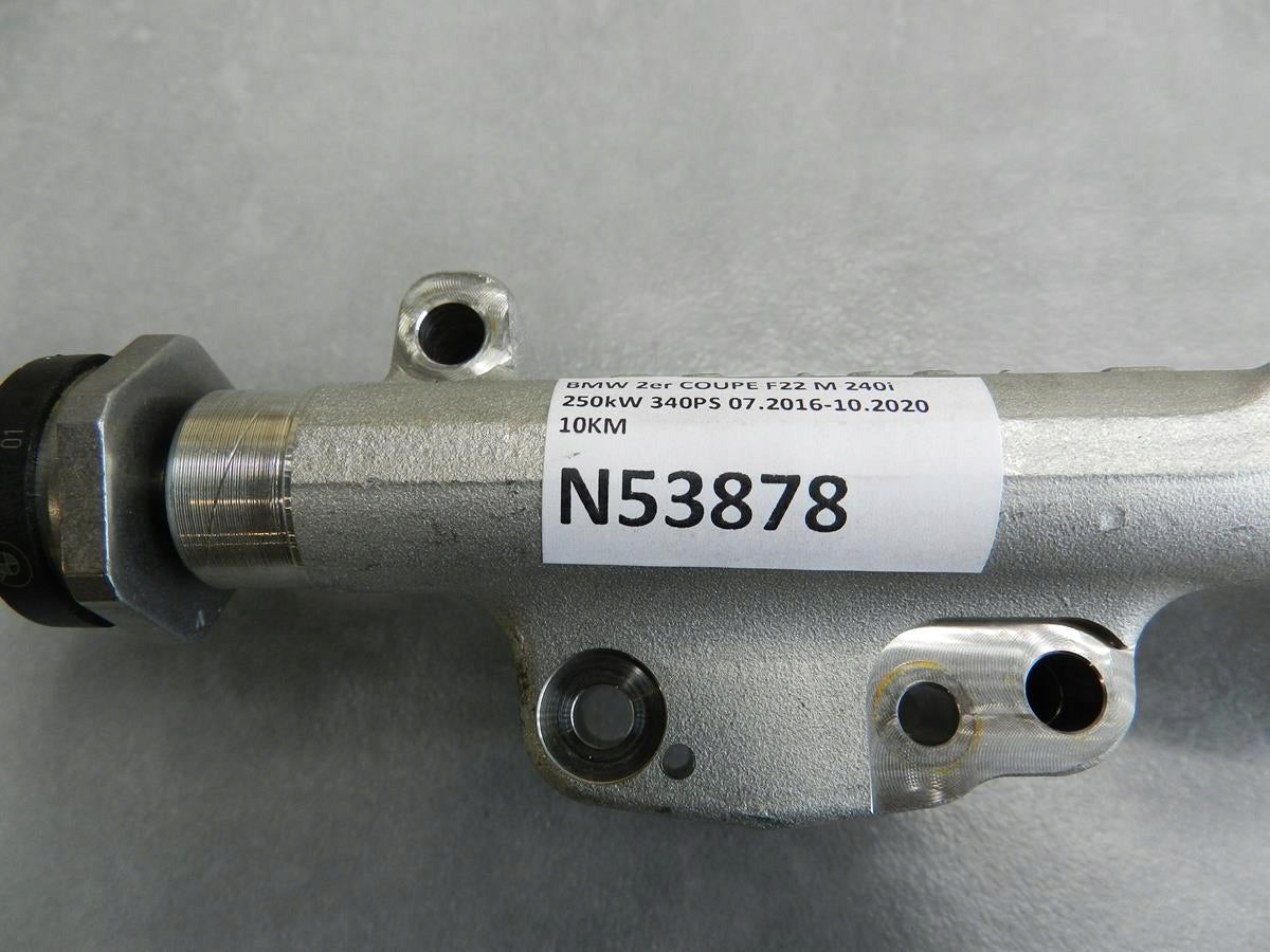 BMW 2 F22 M240i INJECTION RAIL SENSOR 8643665