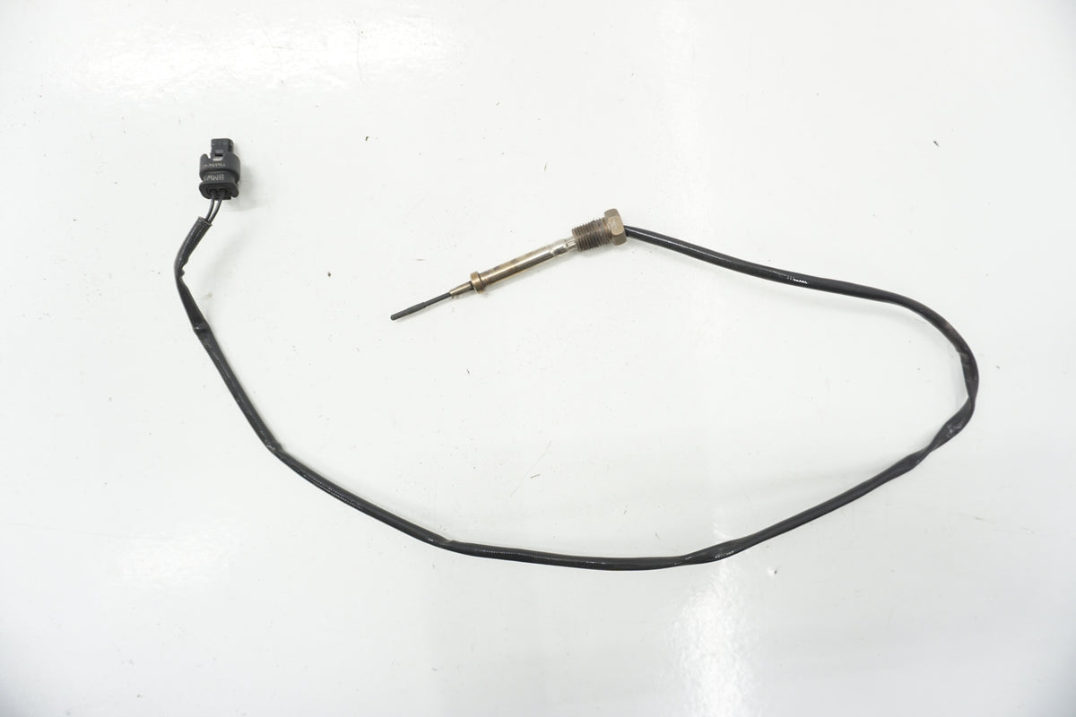 BMW 2 F46 1.5D EXHAUST GAS TEMPERATURE SENSOR 8570231