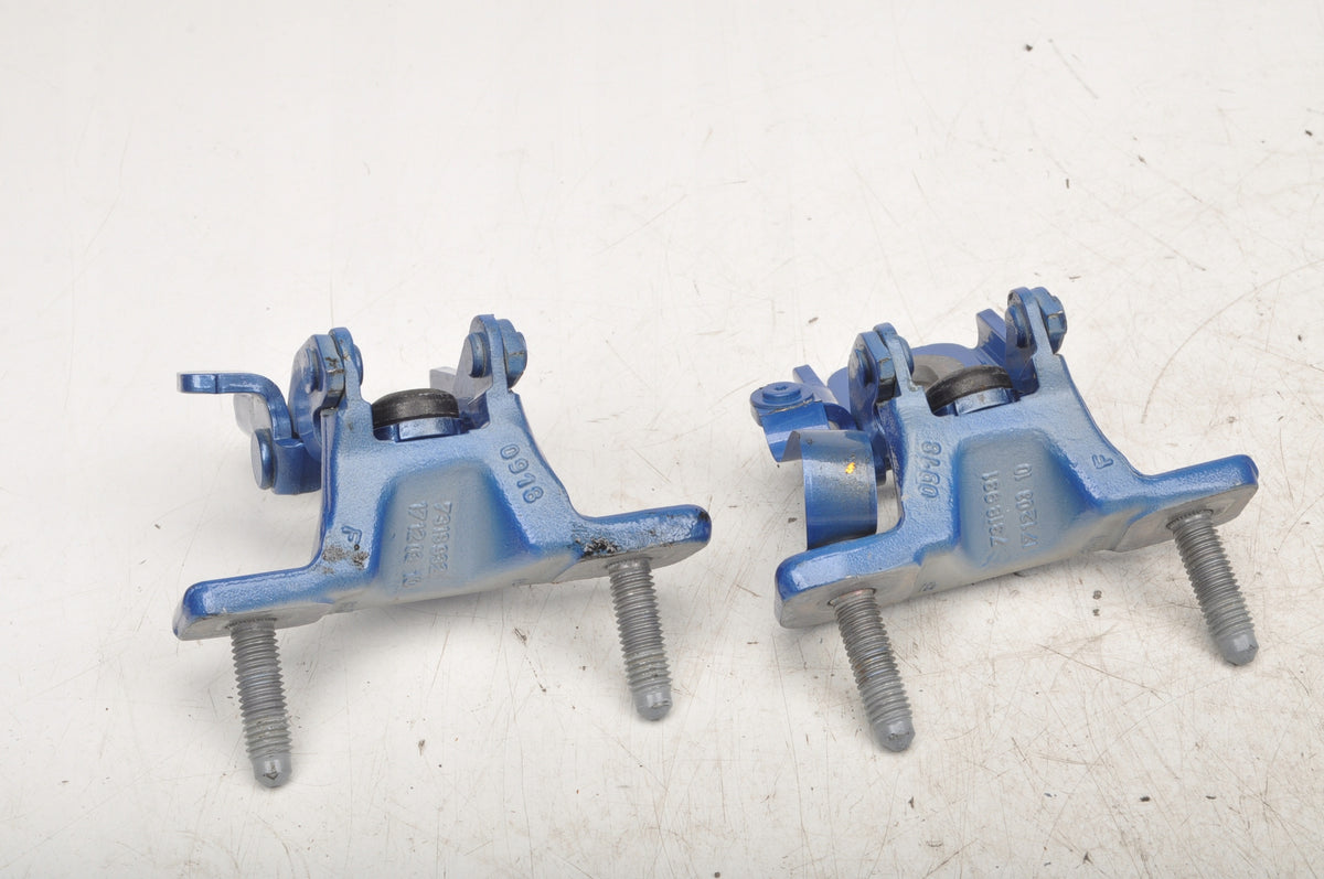 BMW 2 F46 GRAN TOURER HINGE FLAP SET
