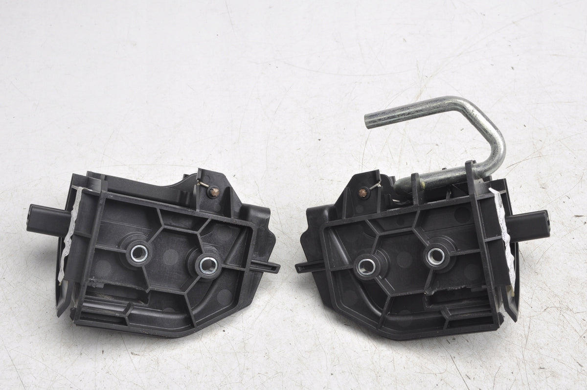BMW 2 F46 GRAN TOURER LOCK TRUNK BLINDS