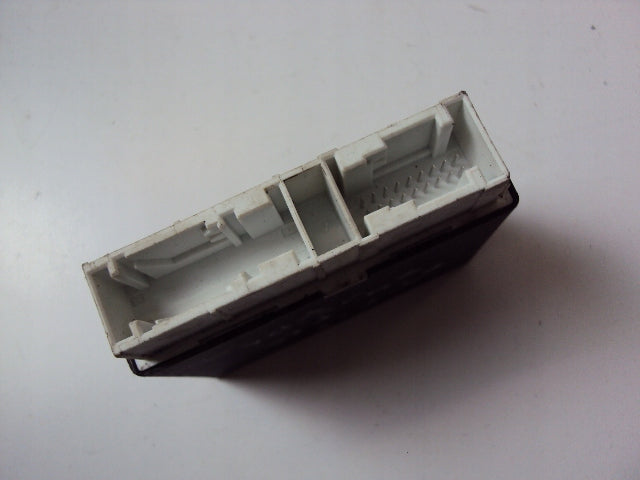 BMW 2 F46 PDC 9117847 MODULE