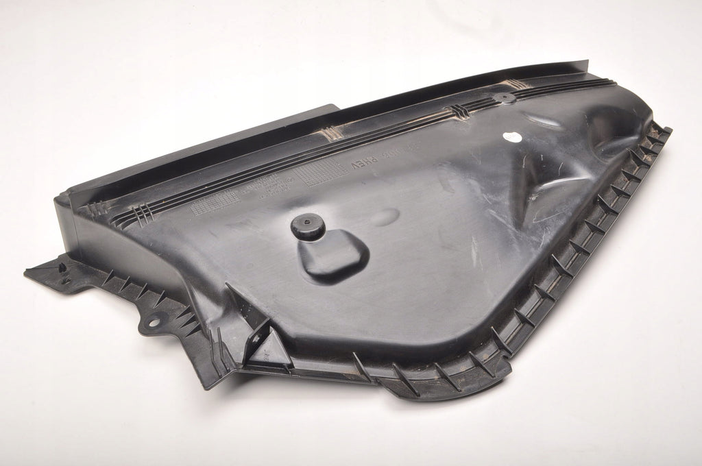 BMW 2 U06 COVER PLASTIC 9625430