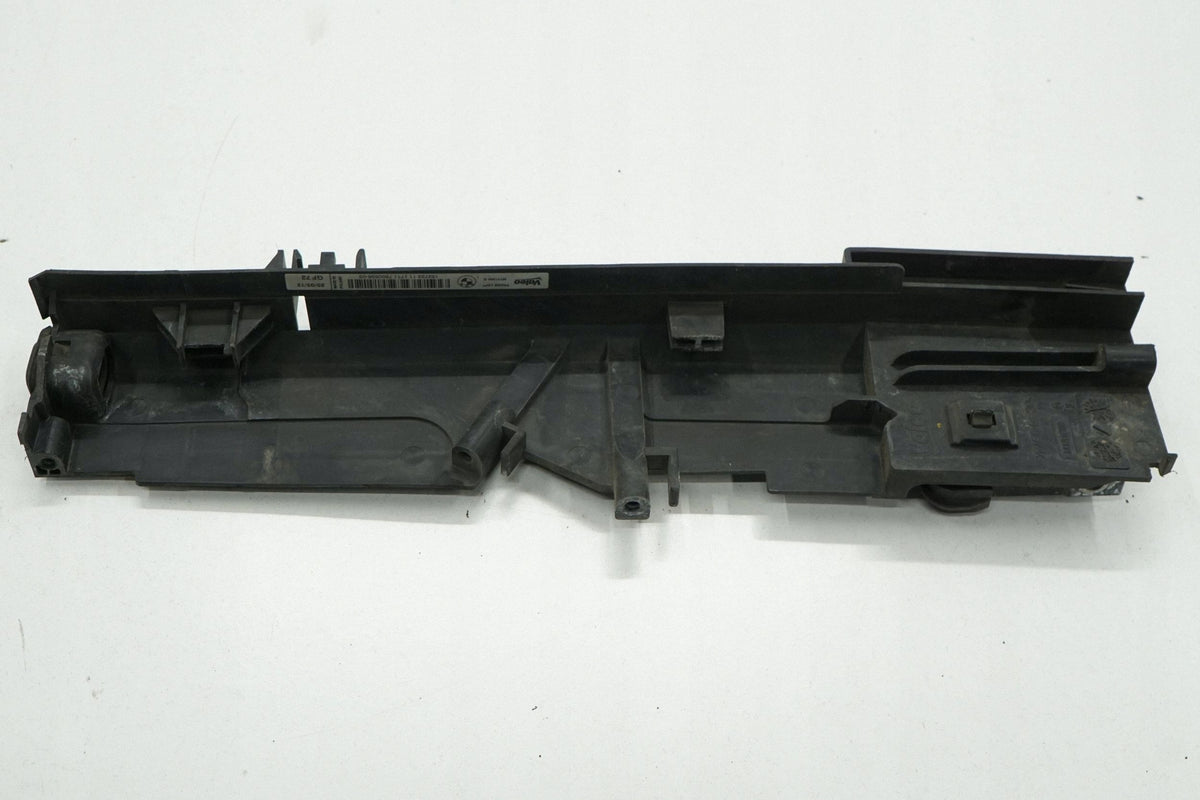 BMW 3 F30 F31 12R PANEL RADIATOR MOUNT LEFT 7600536