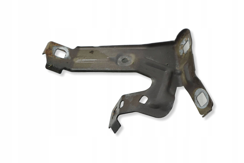 BMW 3 F30 F31 13R BRACKET FENDER MOUNT RIGHT FRONT A17