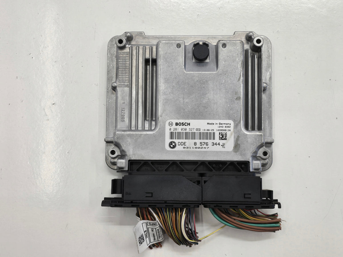 BMW 3 F30 F31 13R ENGINE DRIVER 2.0D 8576344