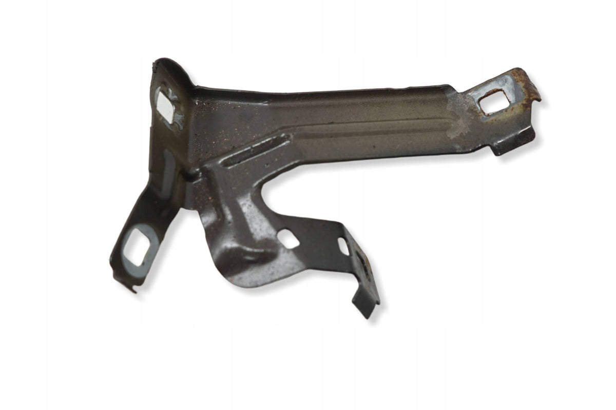 BMW 3 F30 F31 13R FENDER MOUNT BRACKET LEFT FRONT A17